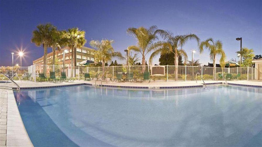 Staybridge Suites Tampa East- Brandon By Ihg Mango Екстер'єр фото