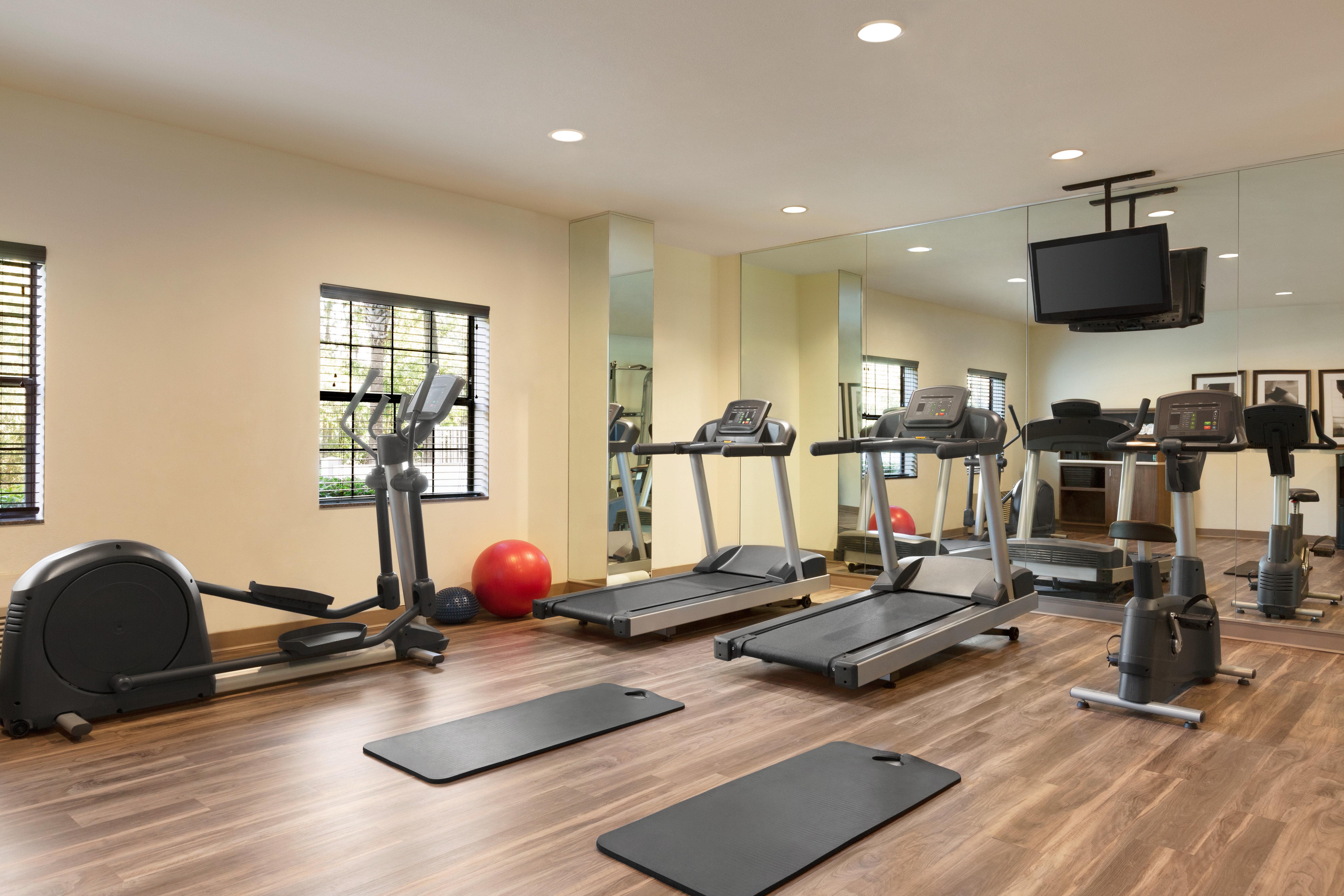 Staybridge Suites Tampa East- Brandon By Ihg Mango Екстер'єр фото